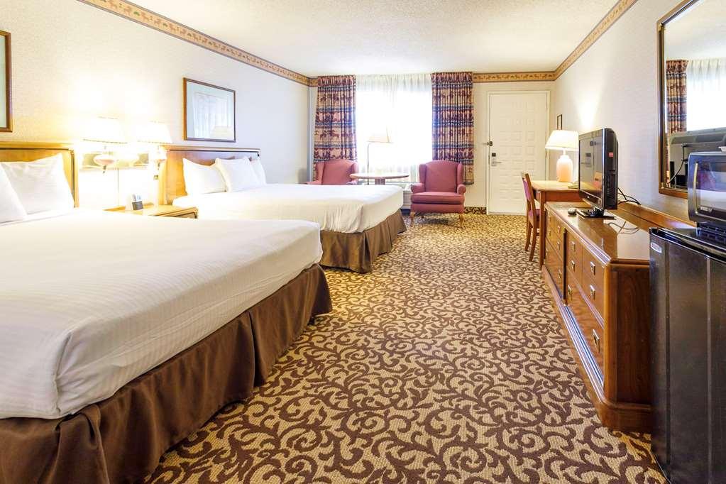 Gold Country And Casino By Red Lion 2*