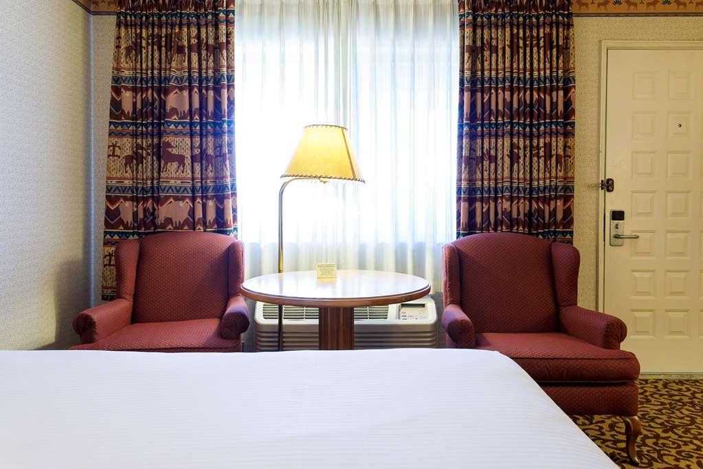 Hotel Gold Country And Casino By Red Lion Elko